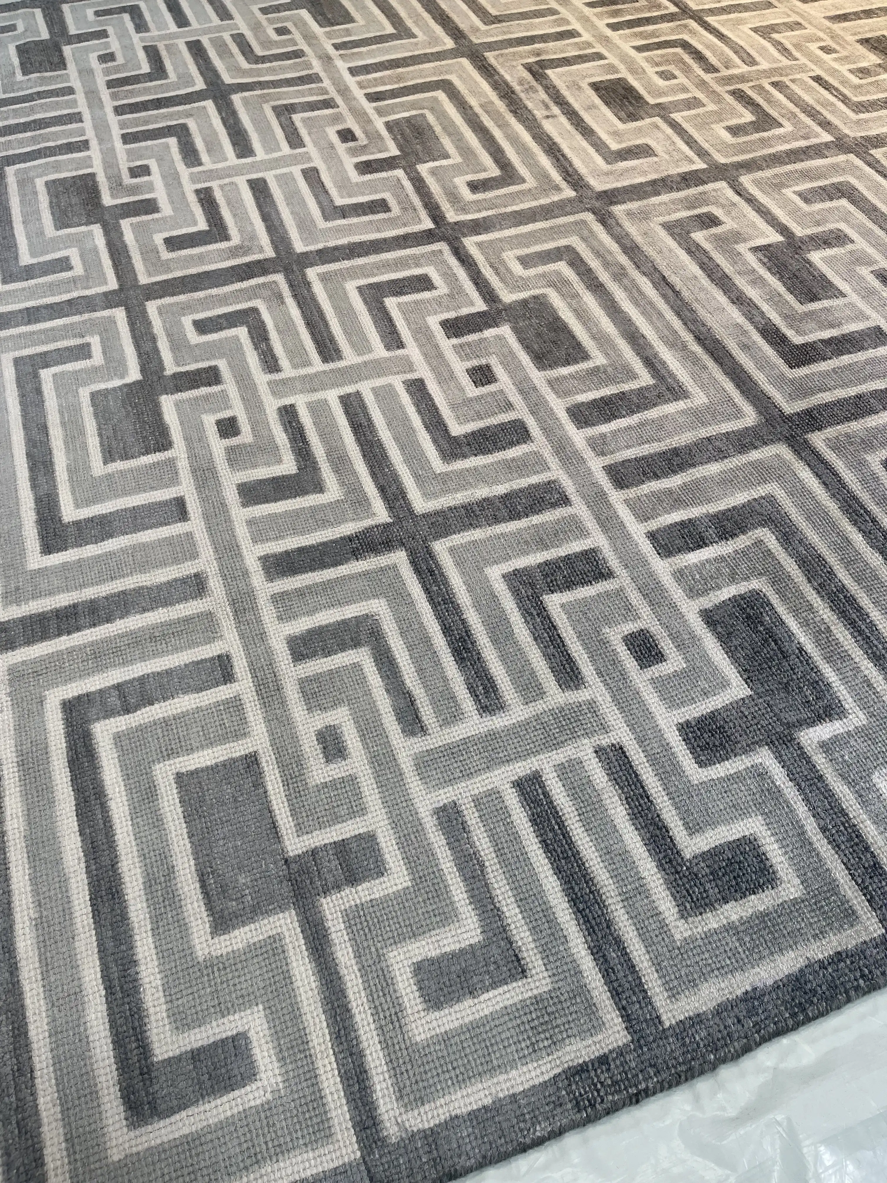 12" x 15" Pristine Rug, Gray 2 12" x 15" Pristine Rug, Gray