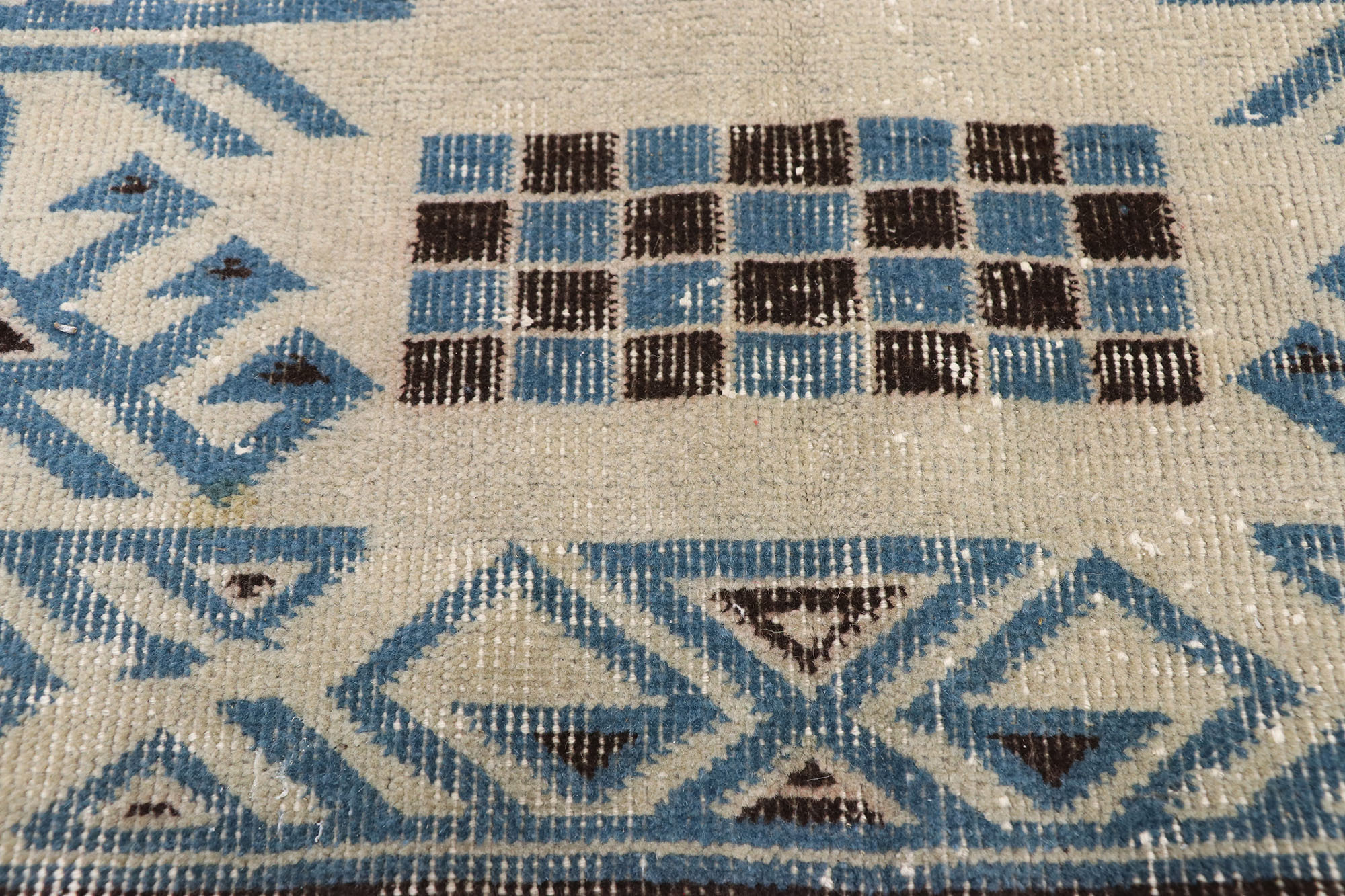 Zeki Muren Turkish Rug, 4'7x7'11 4 Zeki Muren Turkish Rug, 4'7x7'11