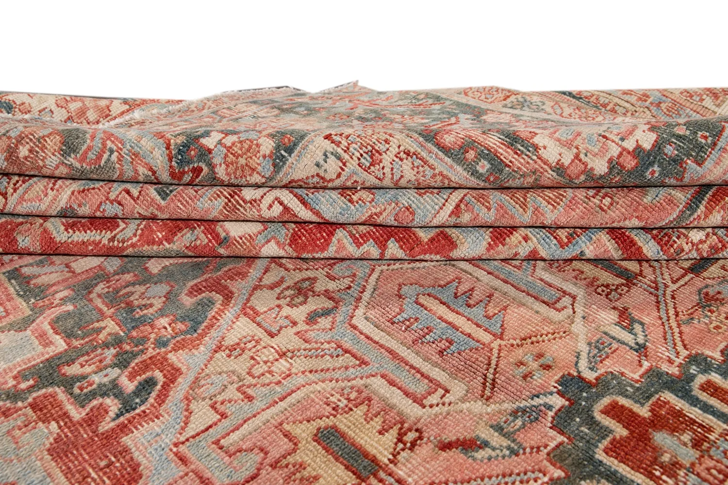 Vintage Persian Heriz Medallion Rug 7 Vintage Persian Heriz Medallion Rug
