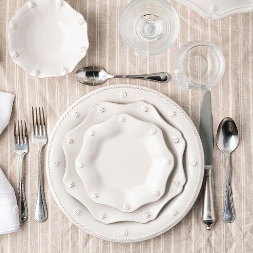 Berry & Thread Dinner Plate, Whitewash 6 Berry & Thread Dinner Plate, Whitewash