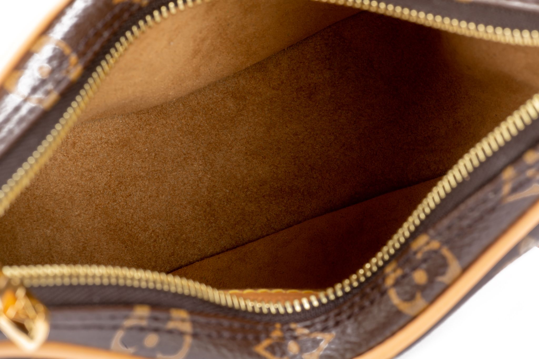 Louis Vuitton Loop Monogram Bag BNIB 11 Louis Vuitton Loop Monogram Bag BNIB