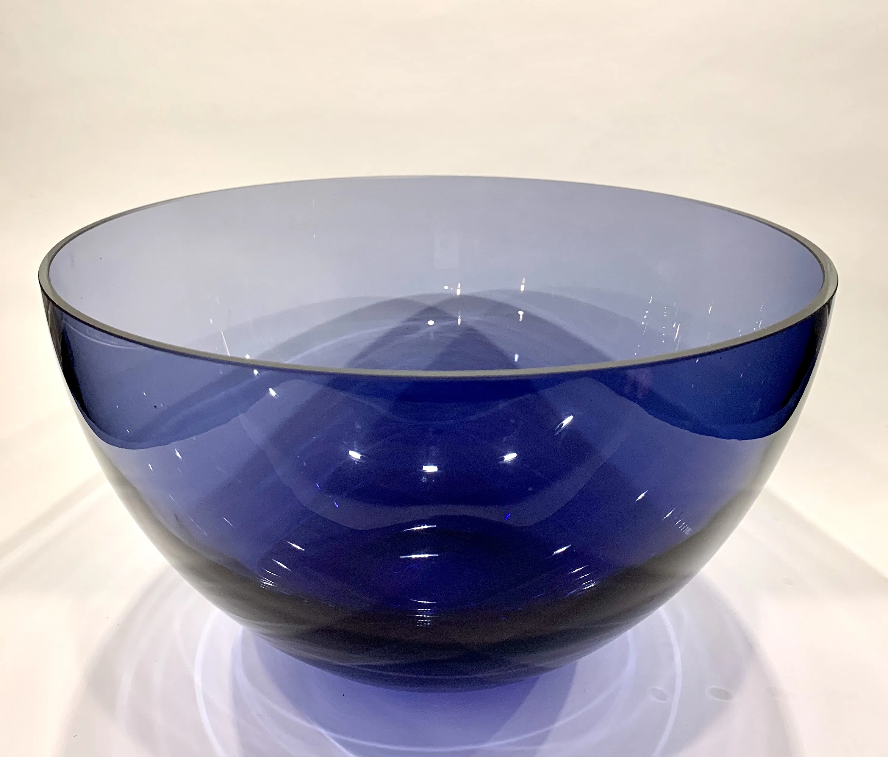 C. 1980s Blue Crystal Bowl 7 C. 1980s Blue Crystal Bowl