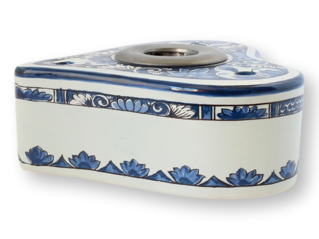 Hand-Pained Delft Heart Shaped Inkwell 3 Hand-Pained Delft Heart Shaped Inkwell