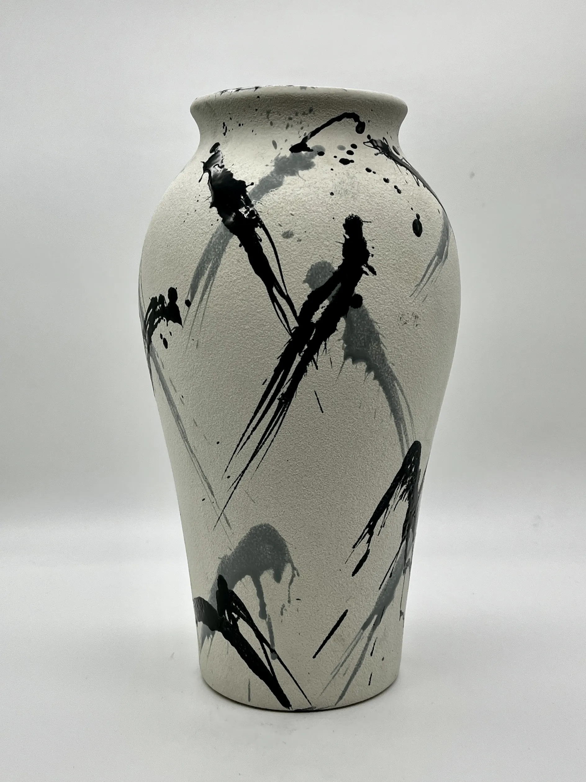 1980s Textured Splatter Paint Vase 7 1980s Textured Splatter Paint Vase