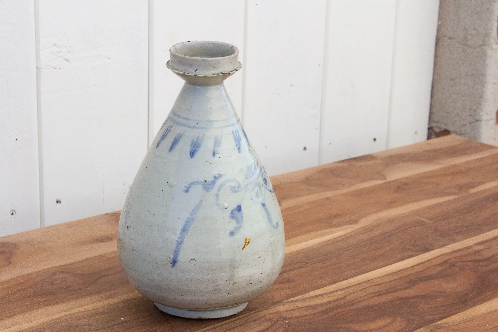 Antique Blue & White Korean Vase 6 Antique Blue & White Korean Vase