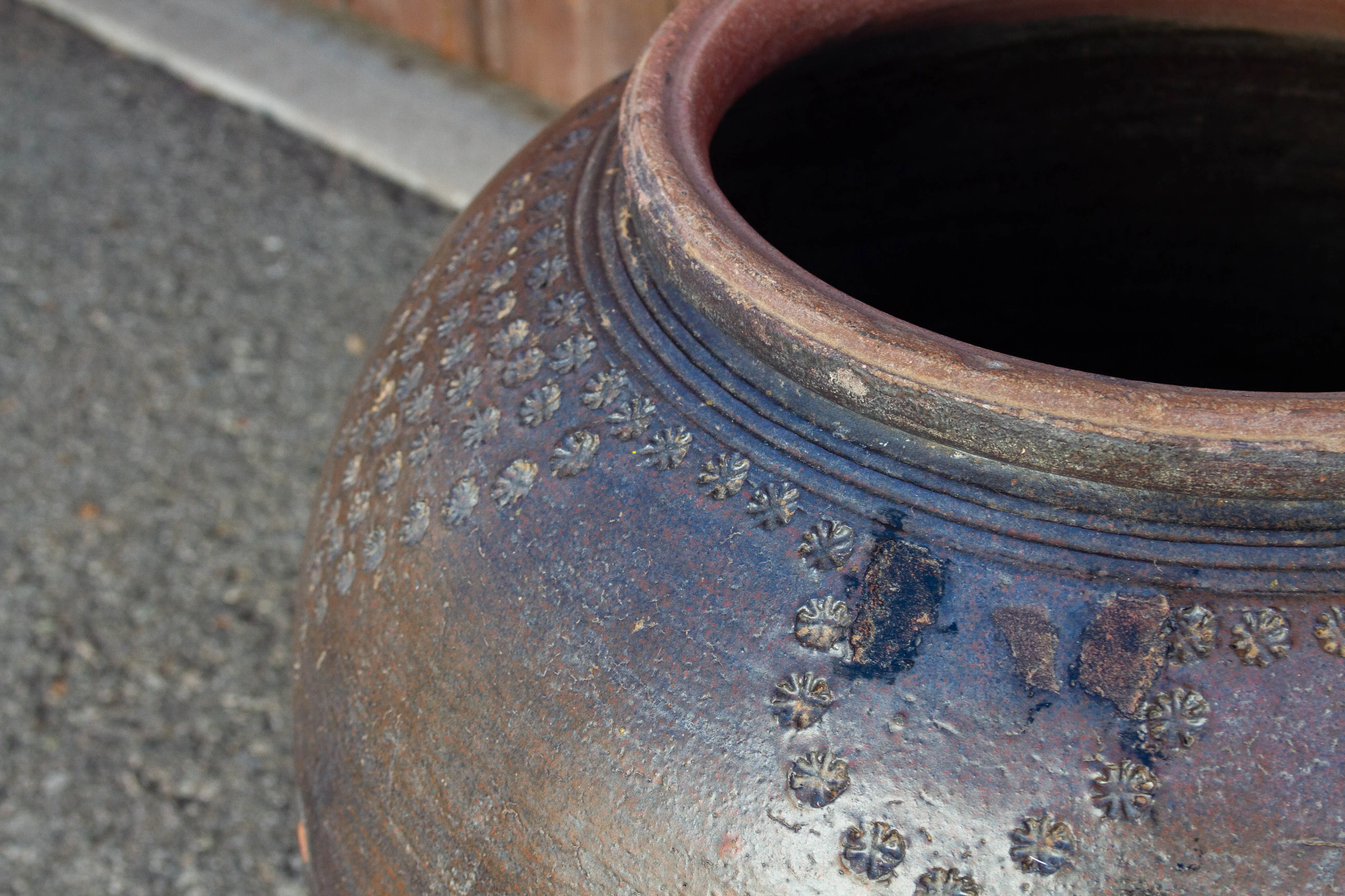 Antique Southern Indian Martaban Jar 5 Antique Southern Indian Martaban Jar